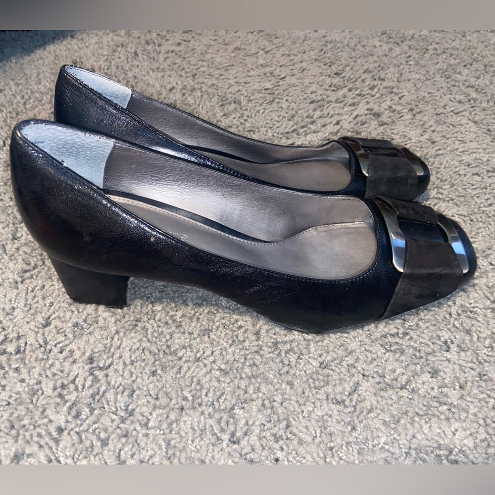 Women’s Dress Shoes